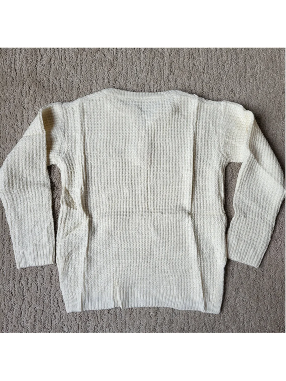 Girl's Waffle Knit V-Neck Button Pullover Sweater–Off White–Approx Size 5–NWOT